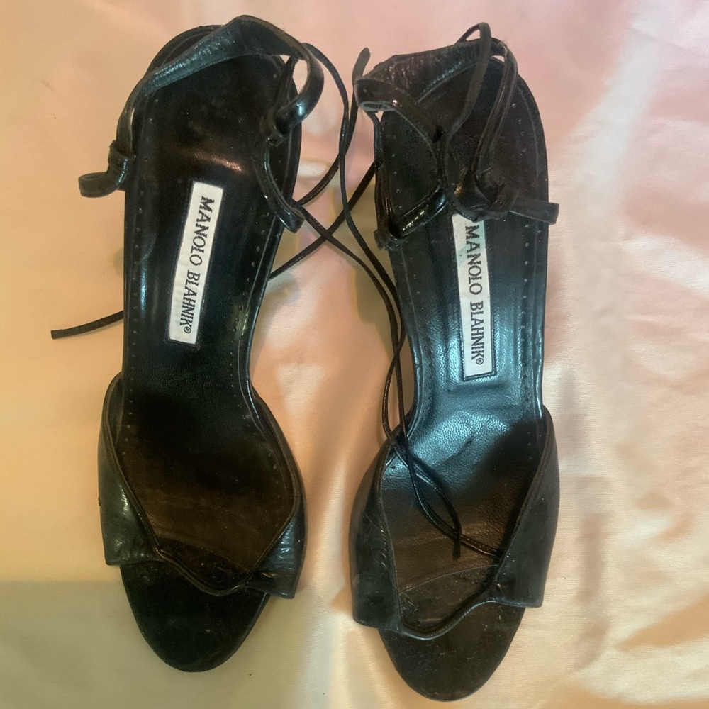 MANOLO BLAHNIK W